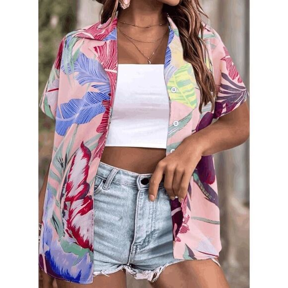 Women's Hawaiian Short Sleeve Shirt - NWOT - Picture 1 of 4